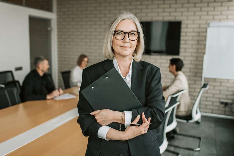 Top 10 CRMs for SMBs in 2025